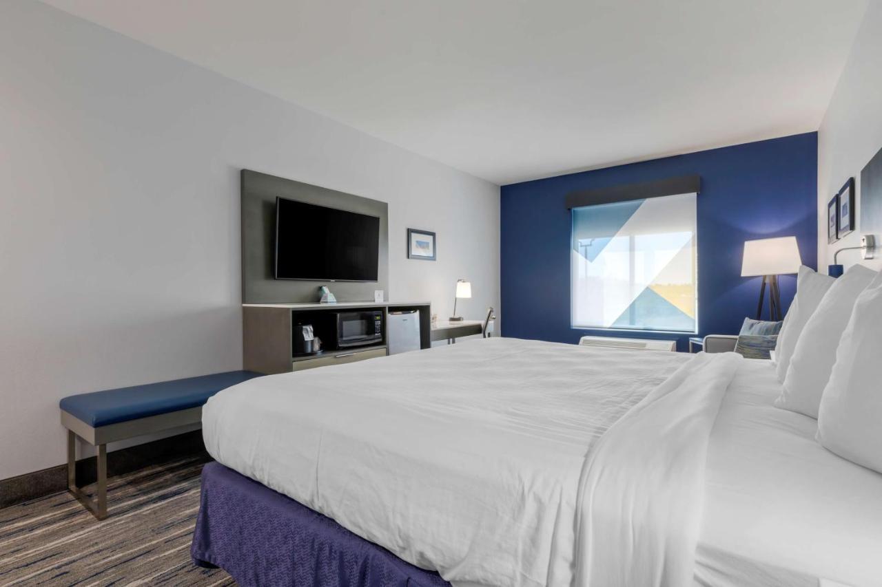 Best Western Plus Choctaw Inn & Suites מראה חיצוני תמונה