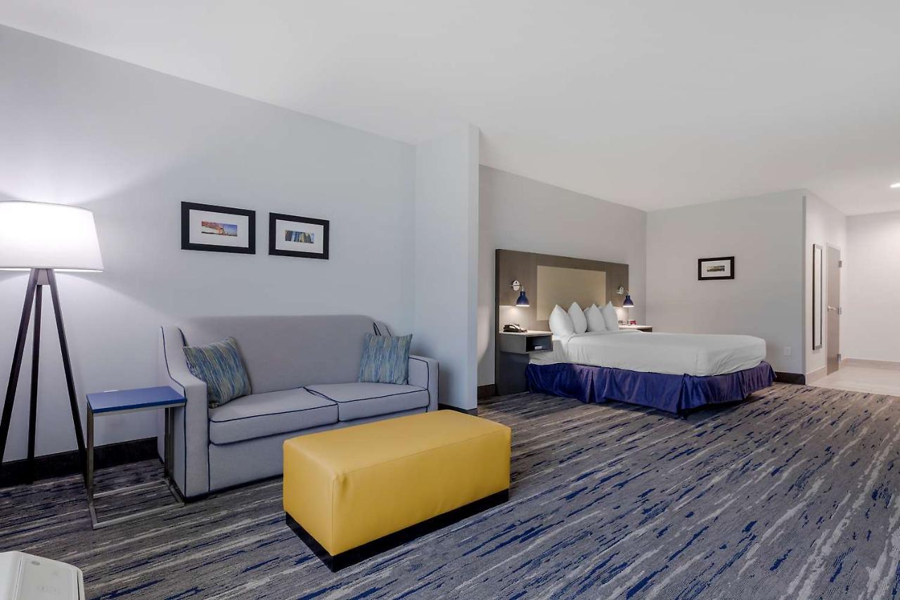 Best Western Plus Choctaw Inn & Suites מראה חיצוני תמונה