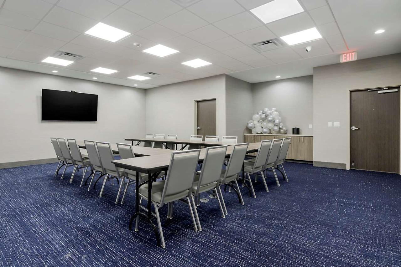 Best Western Plus Choctaw Inn & Suites מראה חיצוני תמונה